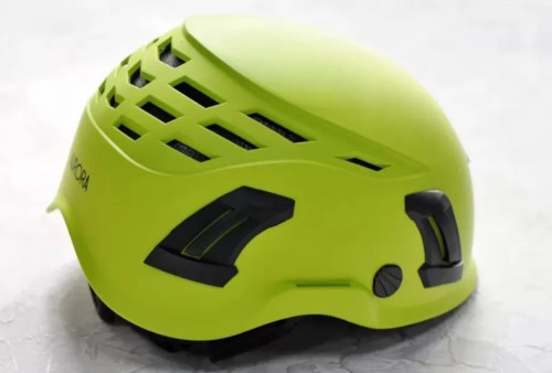  Каска GURU Aurora Lime в Красноярске  