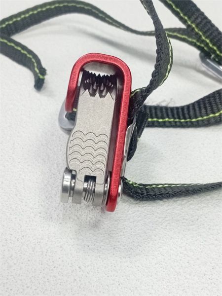  Зажим ножной Guru Glide right в Красноярске  